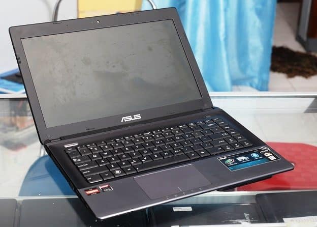 Laptop Asus K45DR